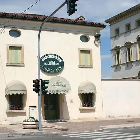 住宿加早餐酒店 Vecelli Cavriani Mozzecane