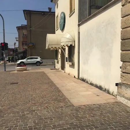 Vecelli Cavriani Отель типа 