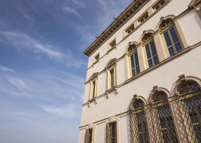 Bed & Breakfast Vecelli Cavriani