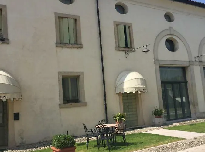 Vecelli Cavriani * Mozzecane