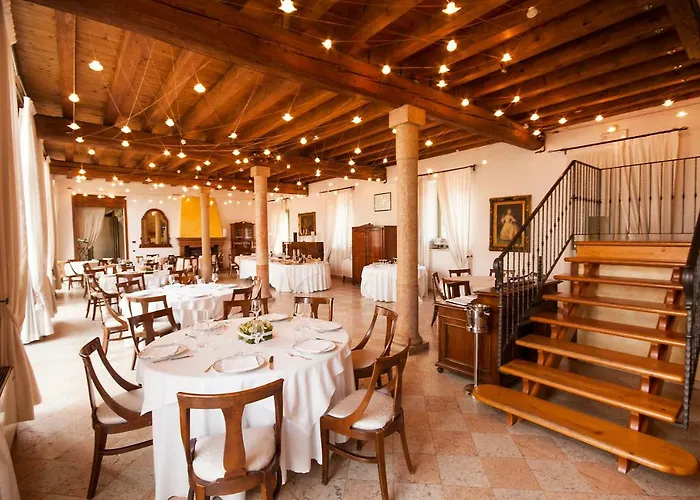 Vecelli Cavriani Bed & Breakfast